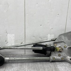 Moteur essuie glace avant NISSAN T30