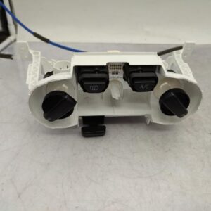 Commande chauffage SUZUKI IGNIS 3 Essence