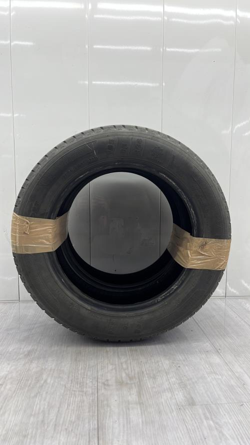 Pneu RENAULT CLIO 2 PHASE 1 Essence