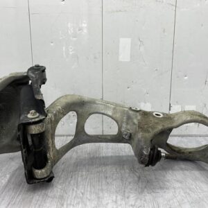 Support pivot avant gauche PEUGEOT 407 PHASE 1 Diesel