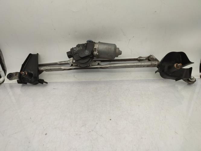 Moteur essuie glace avant SUZUKI SWIFT 4 Diesel