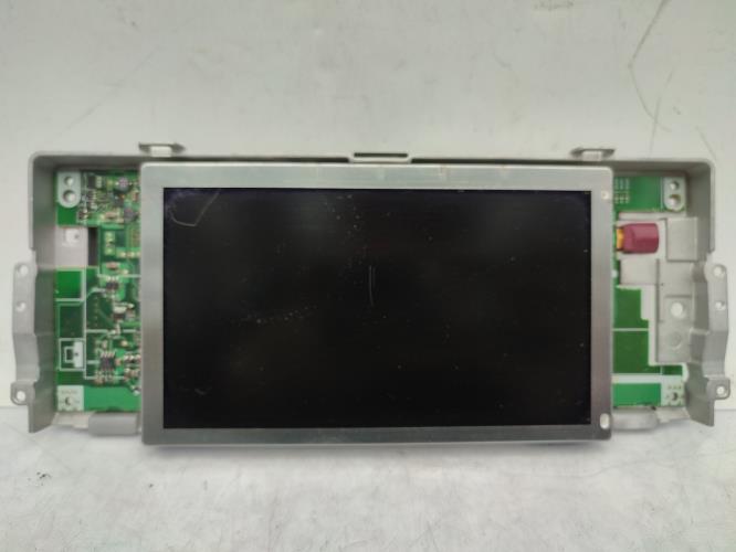 Ecran GPS BMW SERIE 1 E87 PHASE 2 Diesel