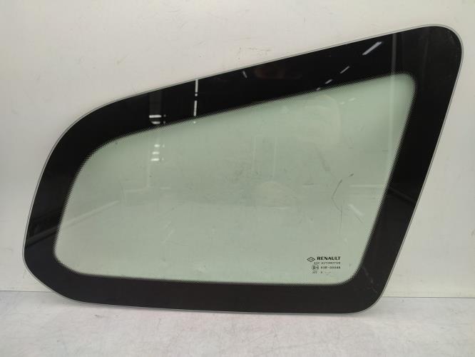 Custode arriere droit DACIA DUSTER 2 PHASE 1 Diesel