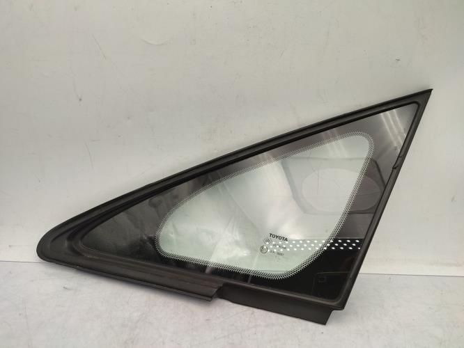 Custode avant gauche TOYOTA VERSO PHASE 1 Essence