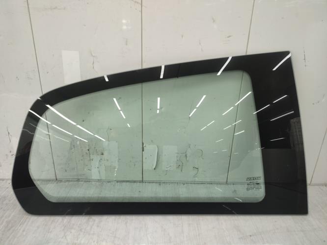 Custode arriere droit FIAT GRANDE PUNTO Essence