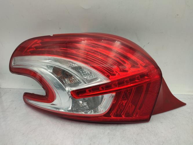 Feu arriere principal gauche (feux) PEUGEOT 208 1 PHASE 1 Diesel