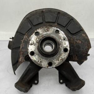 Fusee avant gauche VOLKSWAGEN GOLF 5 Diesel
