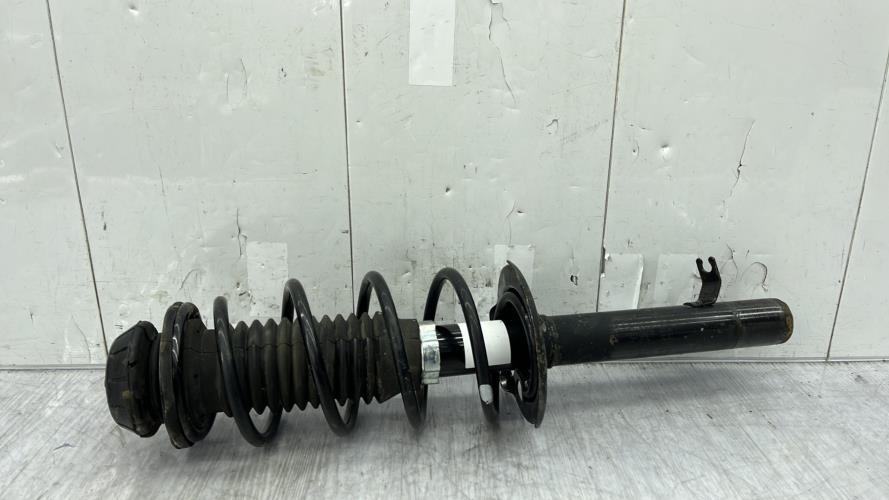 Amortisseur avant droit TOYOTA AYGO 1 PHASE 1 Essence