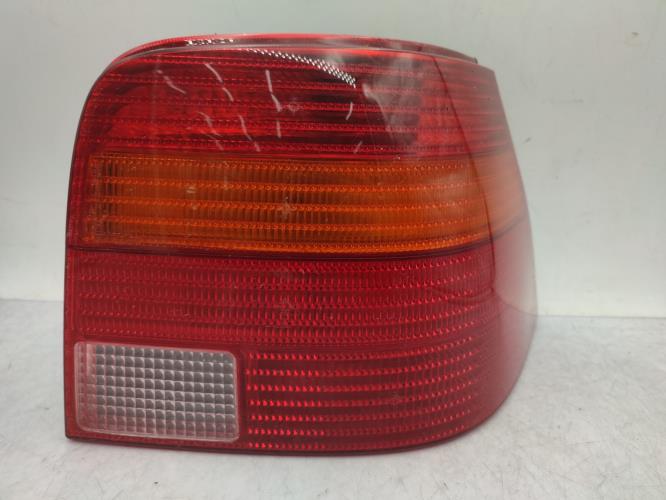 Feu arriere principal droit (feux) VOLKSWAGEN GOLF 4 Diesel