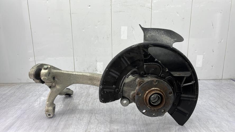 Fusee avant droit VOLKSWAGEN PHAETON PHASE 1 Diesel