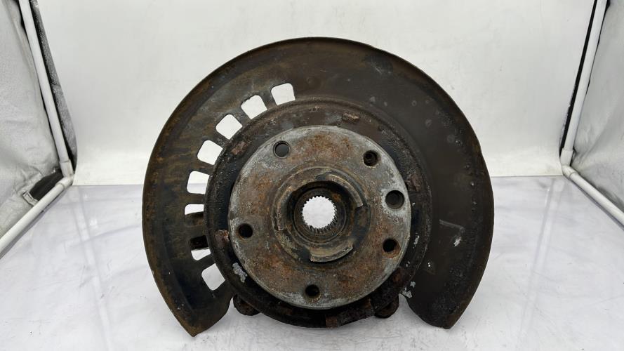 Fusee arriere gauche AUDI Q7 1 PHASE 1 Diesel