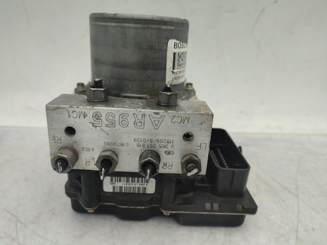 Bloc ABS (freins anti-blocage) ALFA ROMEO MITO PHASE 1 Essence