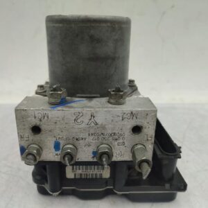 Bloc ABS (freins anti-blocage) TOYOTA VERSO PHASE 1 Diesel