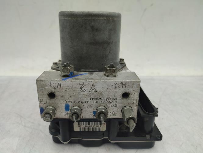 Bloc ABS (freins anti-blocage) TOYOTA VERSO PHASE 1 Diesel