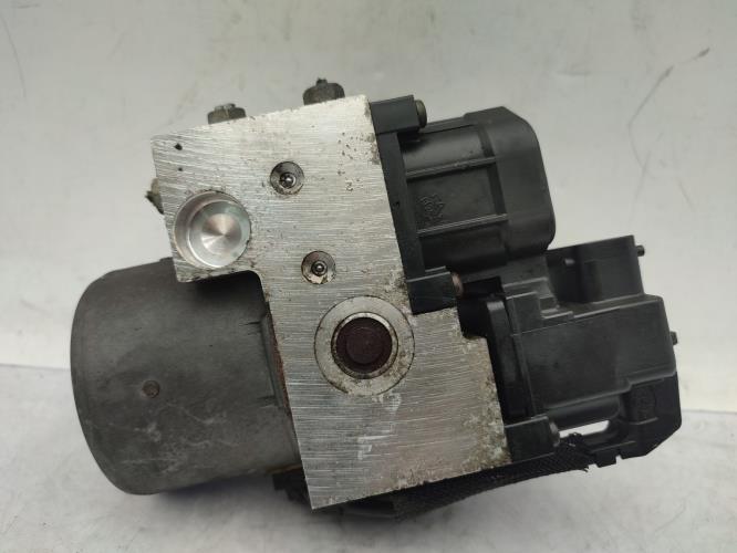 Bloc ABS (freins anti-blocage) OPEL CORSA C PHASE 1 Essence