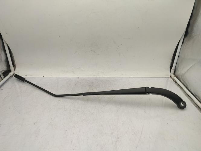 Bras essuie glace avant droit RENAULT CAPTUR 1 PHASE 1 Essence