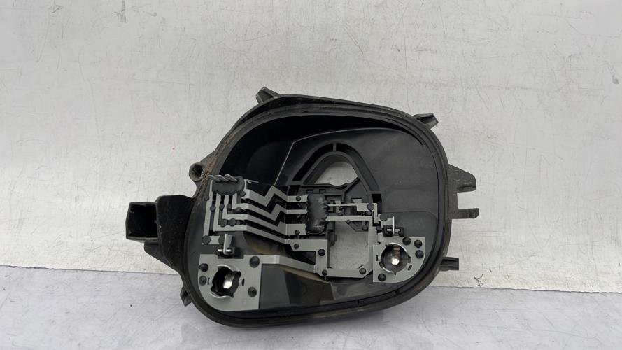 Platine feu arriere droit PEUGEOT 208 1 PHASE 2 Essence