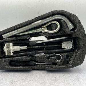 Cric (Ensemble depannage) SEAT IBIZA 4 PHASE 1 Diesel