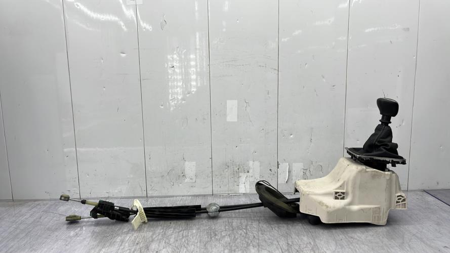 Levier de vitesses OPEL CORSA F PHASE 1 Diesel