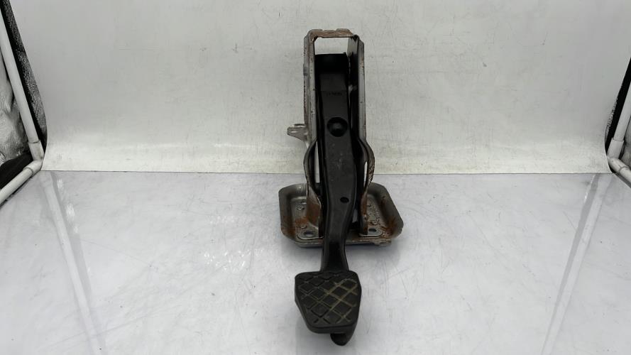 Pedale de frein VOLKSWAGEN GOLF PLUS PHASE 2 Diesel