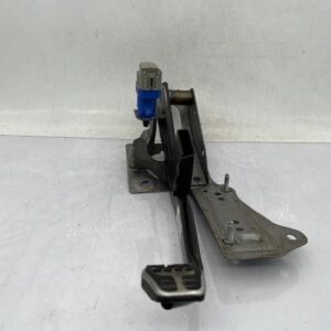 Pedale de frein FORD FOCUS 3 PHASE 2 Essence