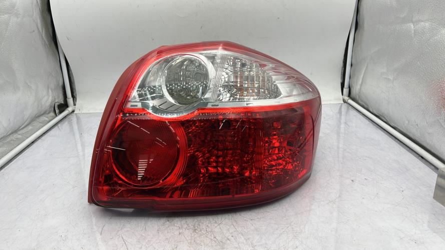 Feu arriere principal droit (feux) TOYOTA AURIS 1 PHASE 2 Diesel