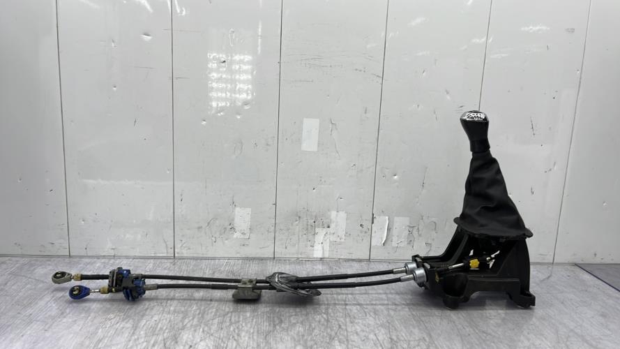 Levier de vitesses PEUGEOT 108 Essence