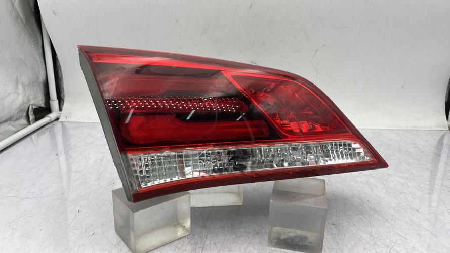 Feu arriere secondaire gauche (feux) HYUNDAI I 40 PHASE 2 Diesel