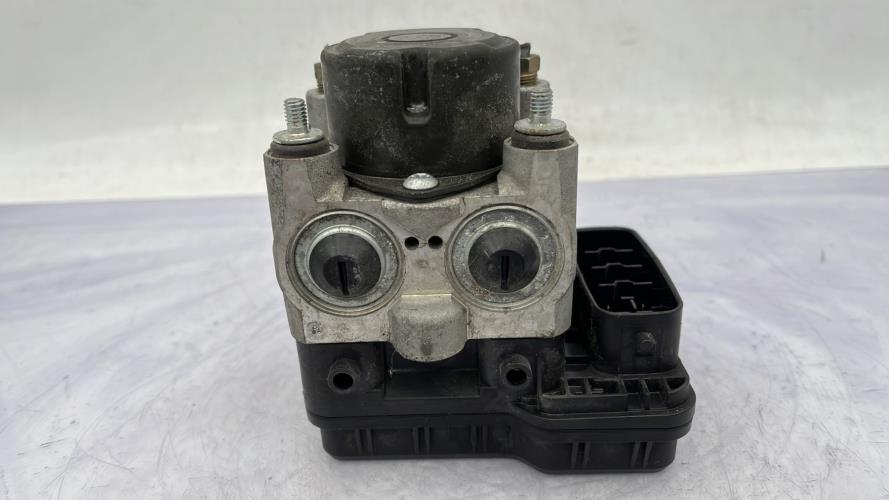 Bloc ABS (freins anti-blocage) SUZUKI JIMNY 1 PHASE 2 Diesel