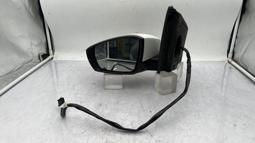 Retroviseur gauche VOLKSWAGEN POLO 5 PHASE 2 Diesel