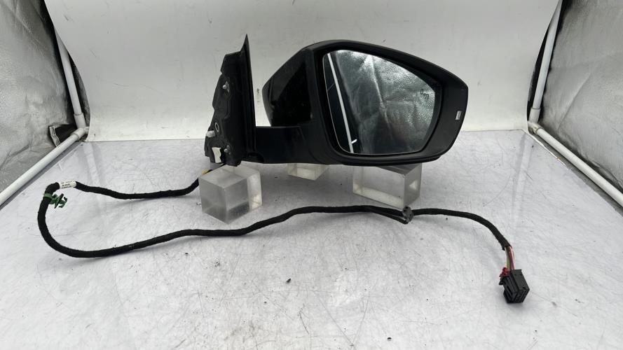 Retroviseur droit VOLKSWAGEN T-ROC PHASE 1 Diesel