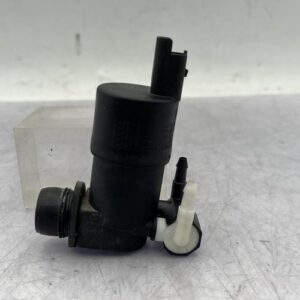 Pompe lave glace avant PEUGEOT 208 1 PHASE 2 Diesel