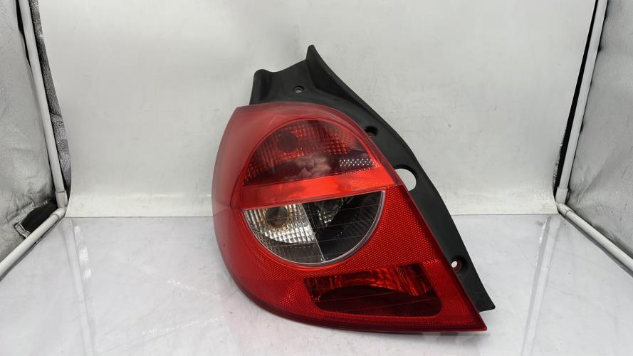 Feu arriere principal gauche (feux) RENAULT CLIO 3 PHASE 1 Essence