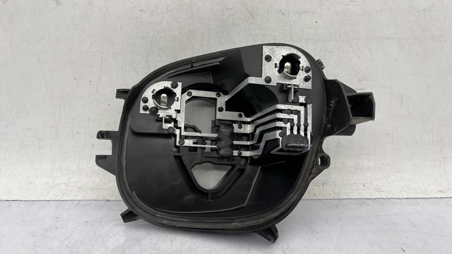 Platine feu arriere droit PEUGEOT 208 1 PHASE 2 Essence