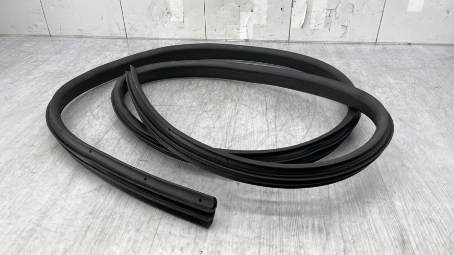 Joint de porte avant droite FORD C-MAX 2 PHASE 2 Essence