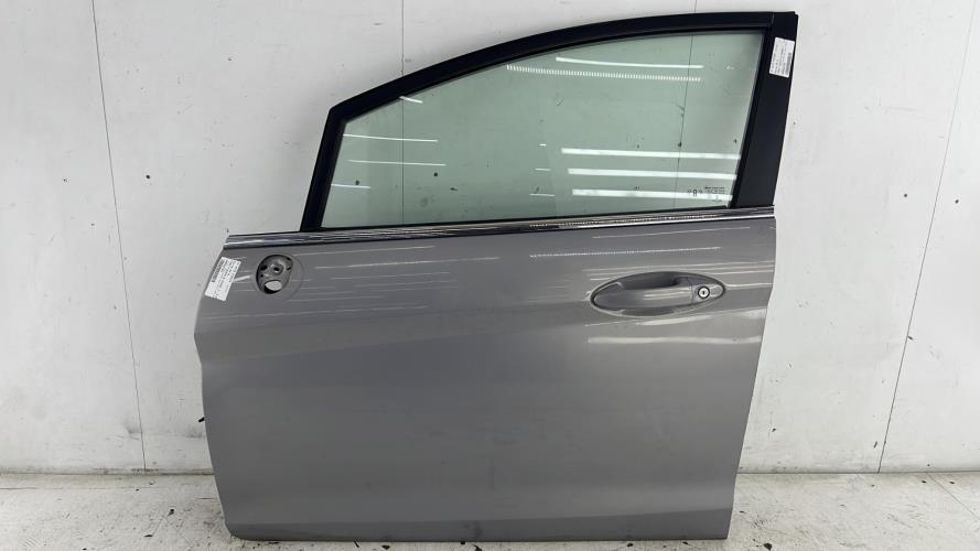 Porte avant gauche FORD FIESTA 6 PHASE 1 Essence