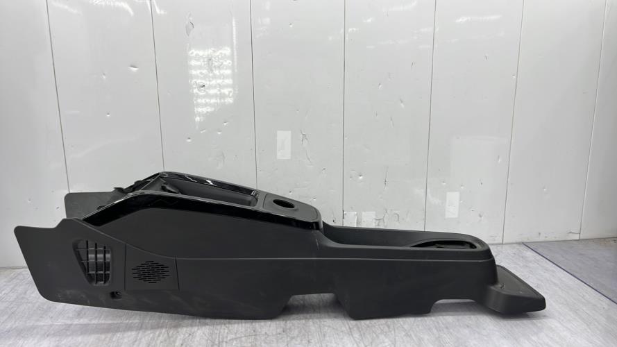 Console central (interieur plastique) DACIA SPRING PHASE 1 Electricité