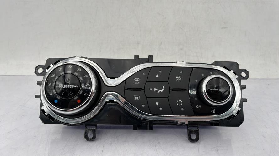 Commande chauffage RENAULT CLIO 4 PHASE 1 Essence