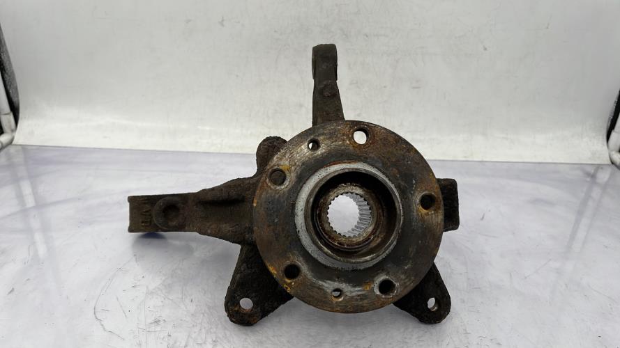 Fusee avant gauche RENAULT KANGOO 2 PHASE 1 Diesel