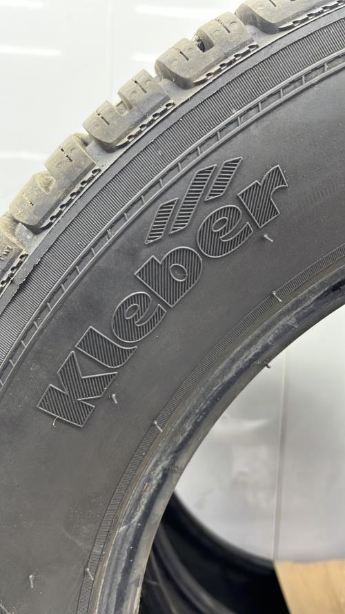 Pneu RENAULT TRAFIC 2 PHASE 2 Diesel