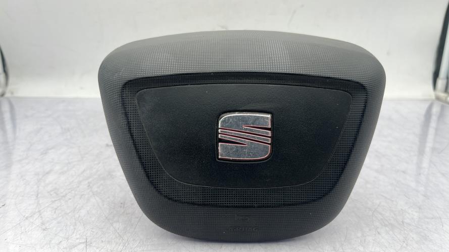 Air bag conducteur SEAT IBIZA 4 PHASE 1 Essence