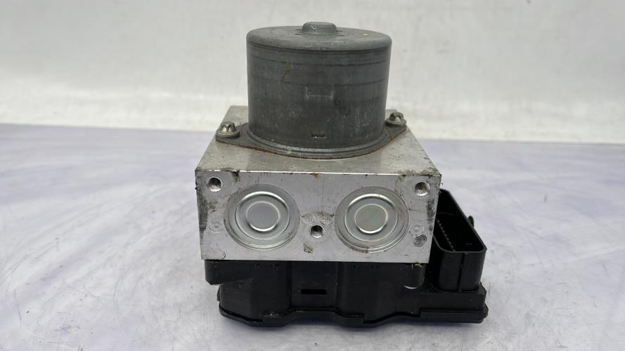 Bloc ABS (freins anti-blocage) FORD MONDEO 3 PHASE 1 BREAK Essence