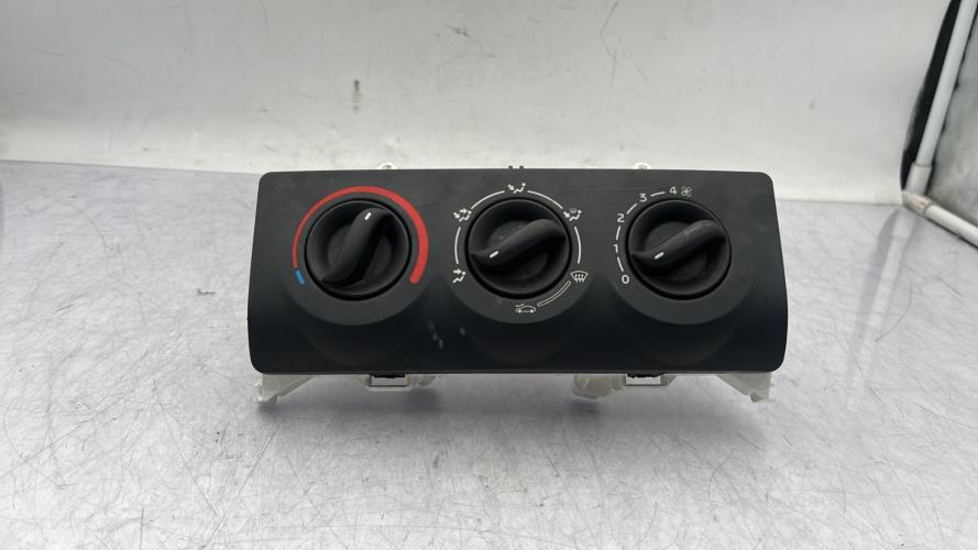 Commande chauffage RENAULT CLIO 2 CAMPUS PHASE 1 Essence