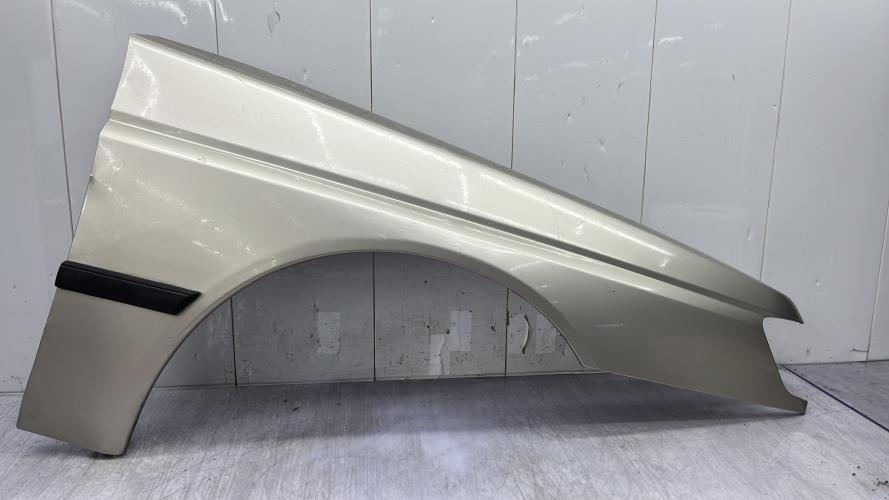 Aile avant droit PEUGEOT 605 PHASE 1 Diesel