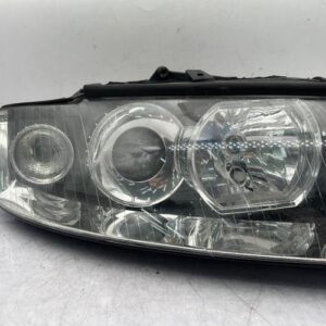 Optique avant principal droit (feux)(phare) AUDI A4 2 PHASE 1 Diesel