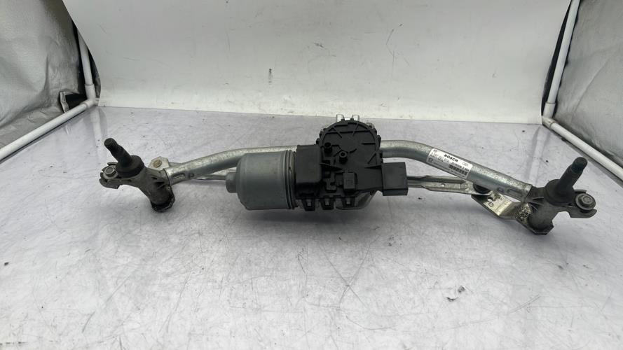 Moteur essuie glace avant PEUGEOT 208 1 PHASE 2 Diesel