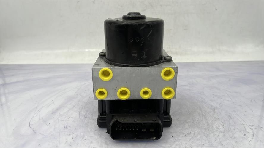 Bloc ABS (freins anti-blocage) RENAULT TWINGO 1 PHASE 3 Essence