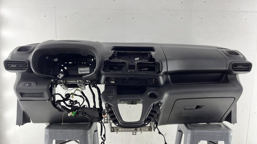 Tableau de bord CITROEN BERLINGO 3 M PHASE 1 Diesel