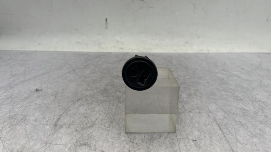 Prise port USB PEUGEOT 208 1 PHASE 2 Diesel