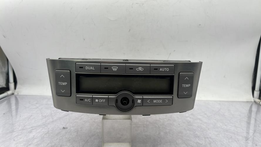 Commande chauffage TOYOTA AVENSIS 2 PHASE 2 BREAK Diesel